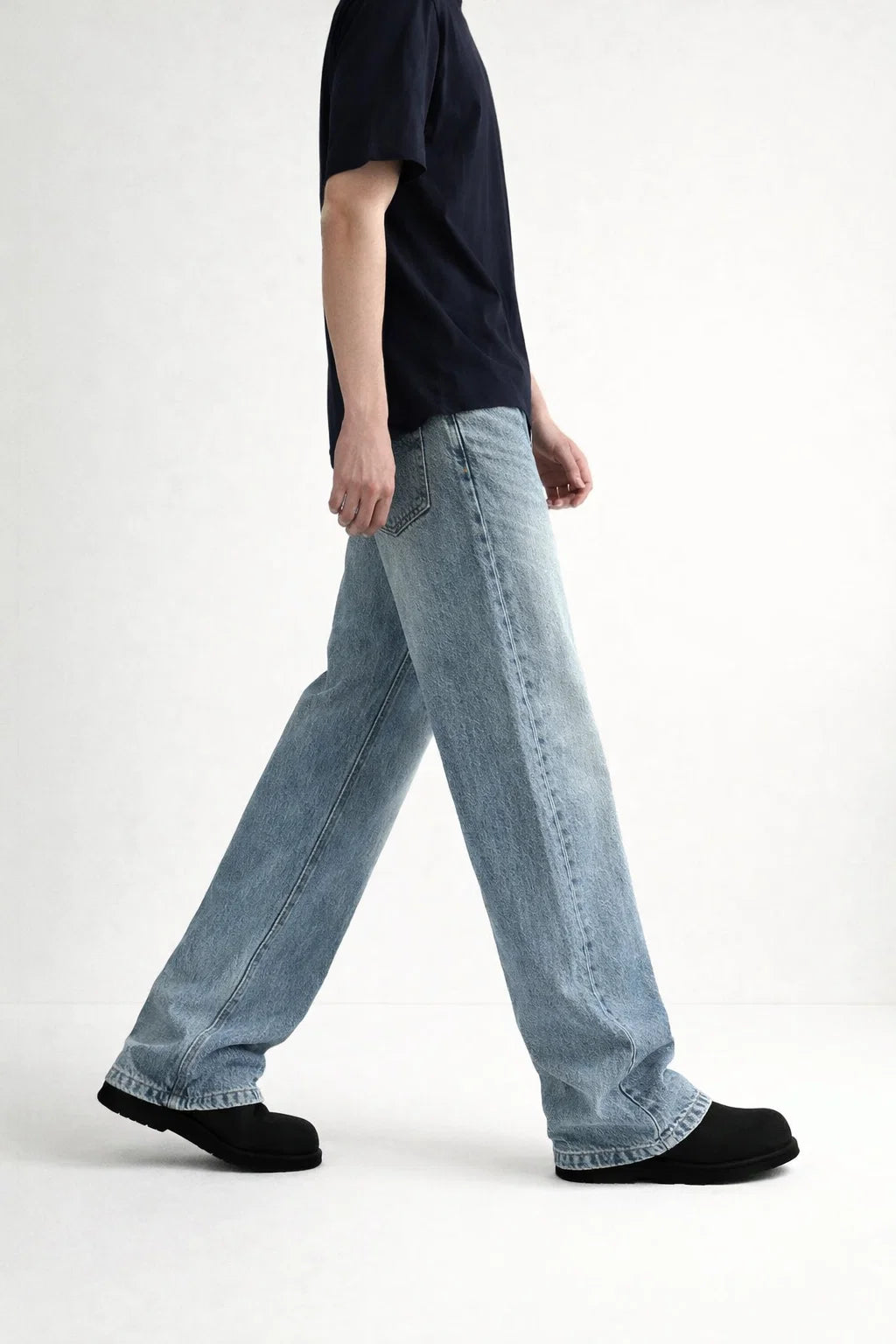 Relaxed Wide-Leg Washed Denim Jeans
